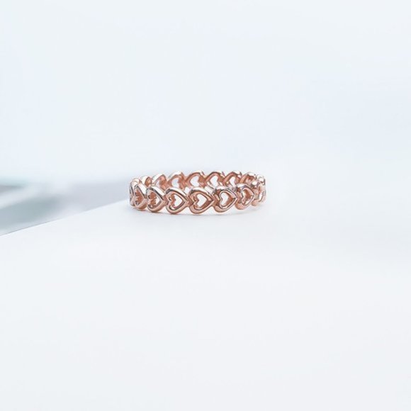 💍Pandora Band of Hearts Ring - Picture 3 of 5